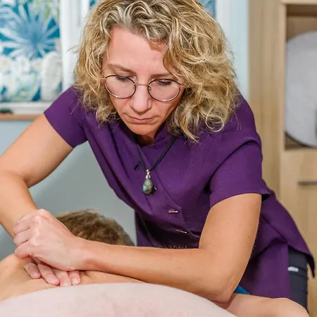 Adorelys Bien - Et Massage Bed and breakfast